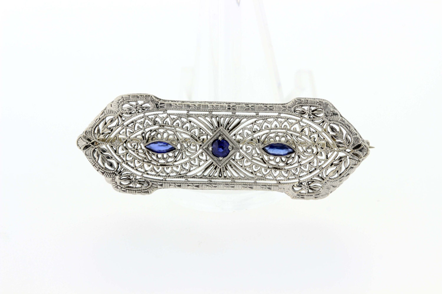 Platin Und 14K Gold Mit Blauen Akzenten Brosche von timekeepersinclayton