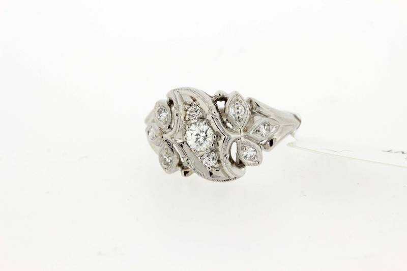 Swirl-Diamantring 14K von timekeepersinclayton