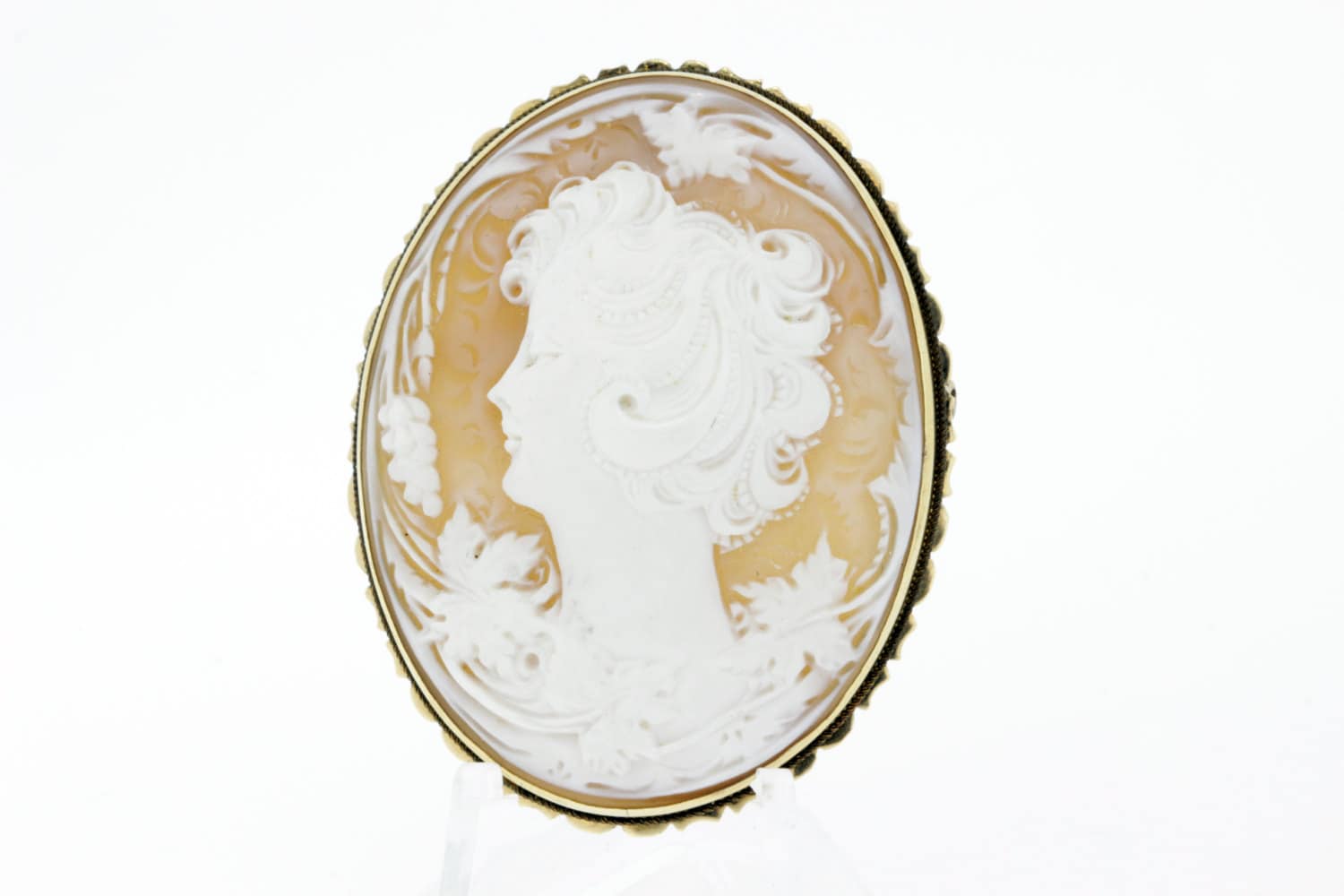 Weibliche Figur Cameo Mit Pinien Und Eichenlaub Cabrio Brosche Anhänger 14K von timekeepersinclayton