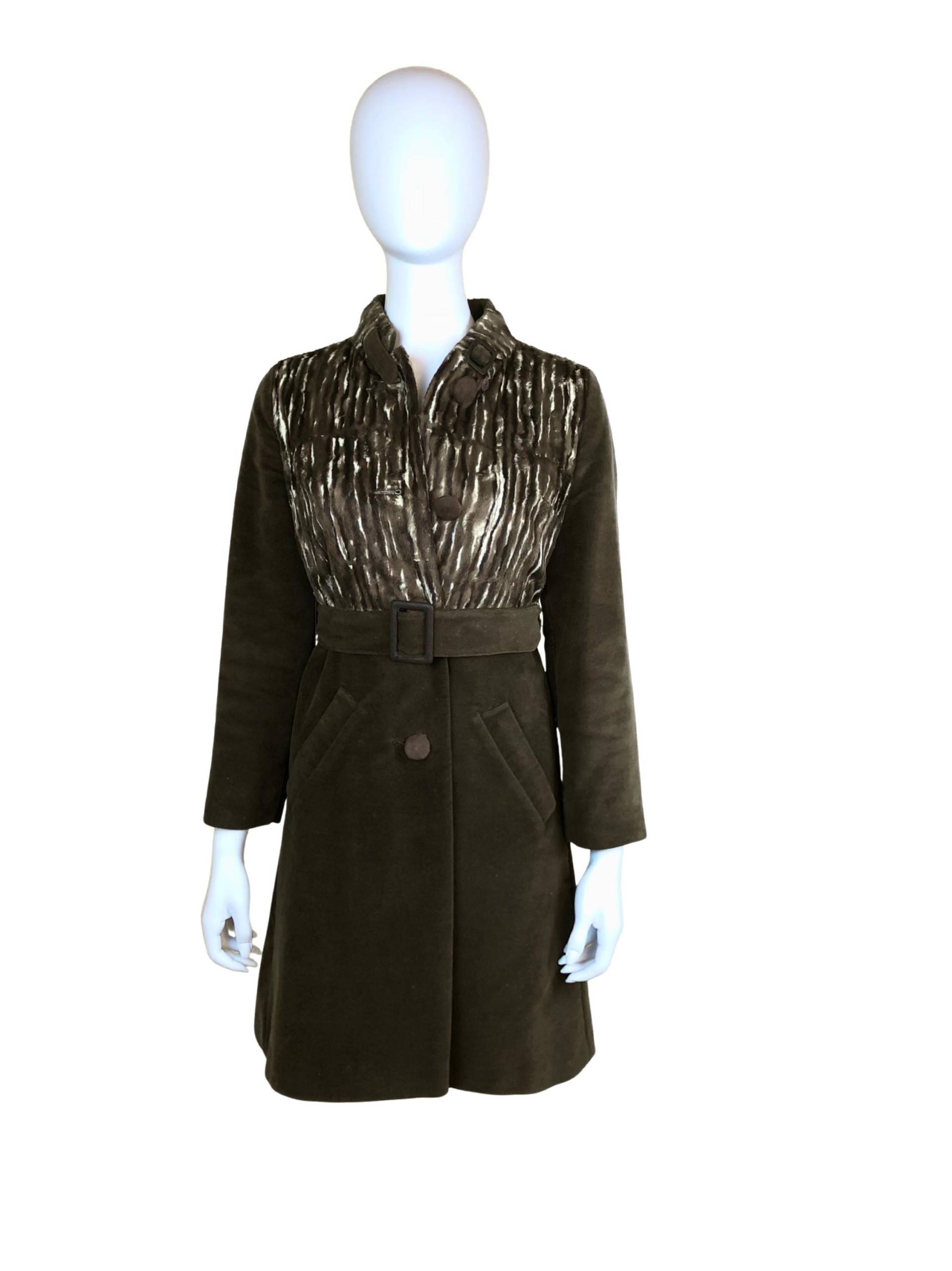Vintage 1960Er Juli De Roma Brauner Pony Hair Car Coat Vintage 1960Er Juli De Roma Brauner Pony Hair Car Coat von timelesspieces