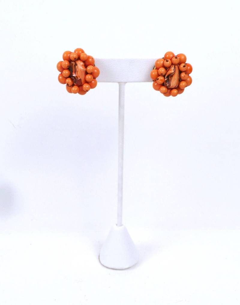Vintage 50Er Jahre Ohrclips, Perlenclips in Orange Und Schwarz Vintage 50Er Jahre Ohrclips, Perlenclips in Orange Und Schwarz von timelesspieces