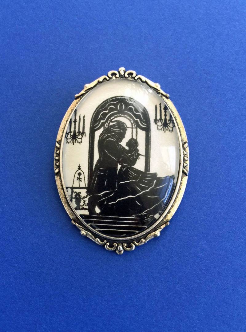 Schönheit Und Die Tier-Brosche - Silhouette Schmuck Schönheit Und Die Tier-Brosche - Silhouette Schmuck von tinatarnoff