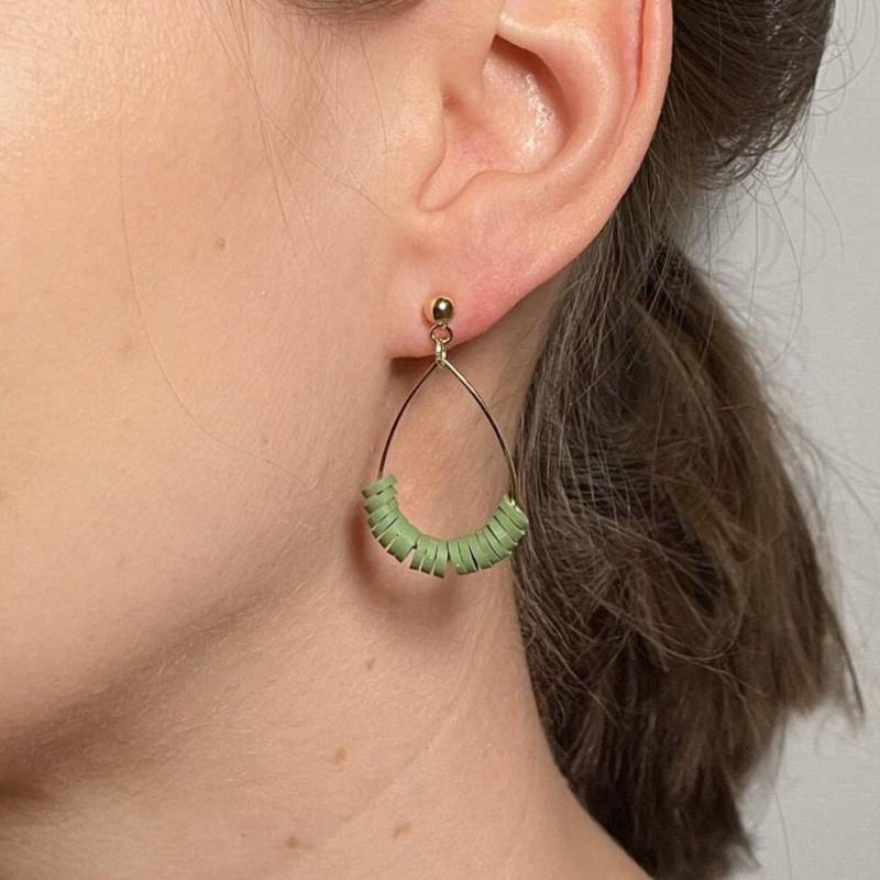 Elegante Ohrringe Olivegrün 24K Vergoldet, Handgefertigter Schmuck, Für Weihnachten & Silvester, Hypoallergen, Geschenk Sie, Freundin von tinybutgreatjewelry