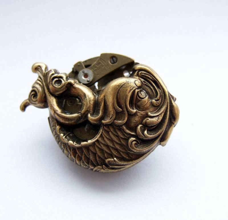 Barock Steampunk-Dragon-Fisch Brosche von tinyminds