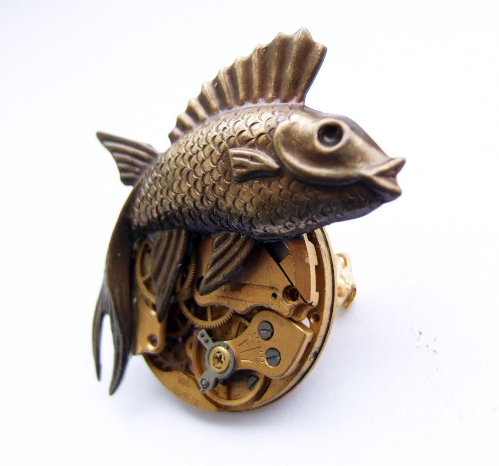 steampunk Punk Fisch Brosche von tinyminds