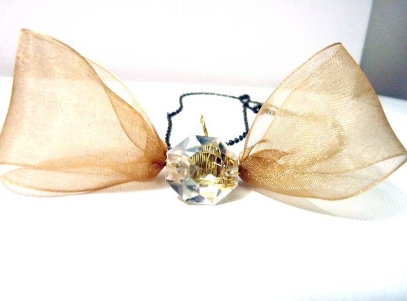 Goldene Fliege Halskette Mit Kristall - Für Frauen Und Teenager Mädchen von tinymishaps