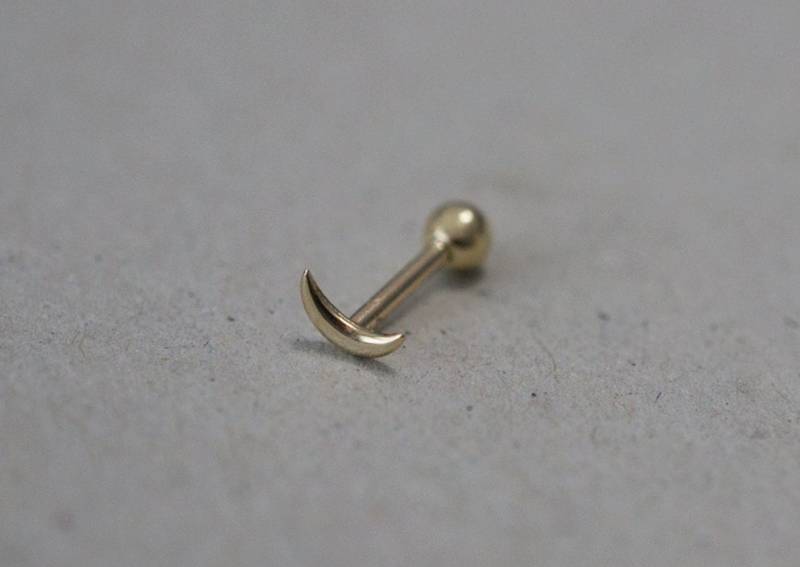 Sale 10K Solid Gold Tiny Convex Crescent Mond Ende Barbell Piercing 6 Mm Post Echt - Tgp0002 von tinytinygold