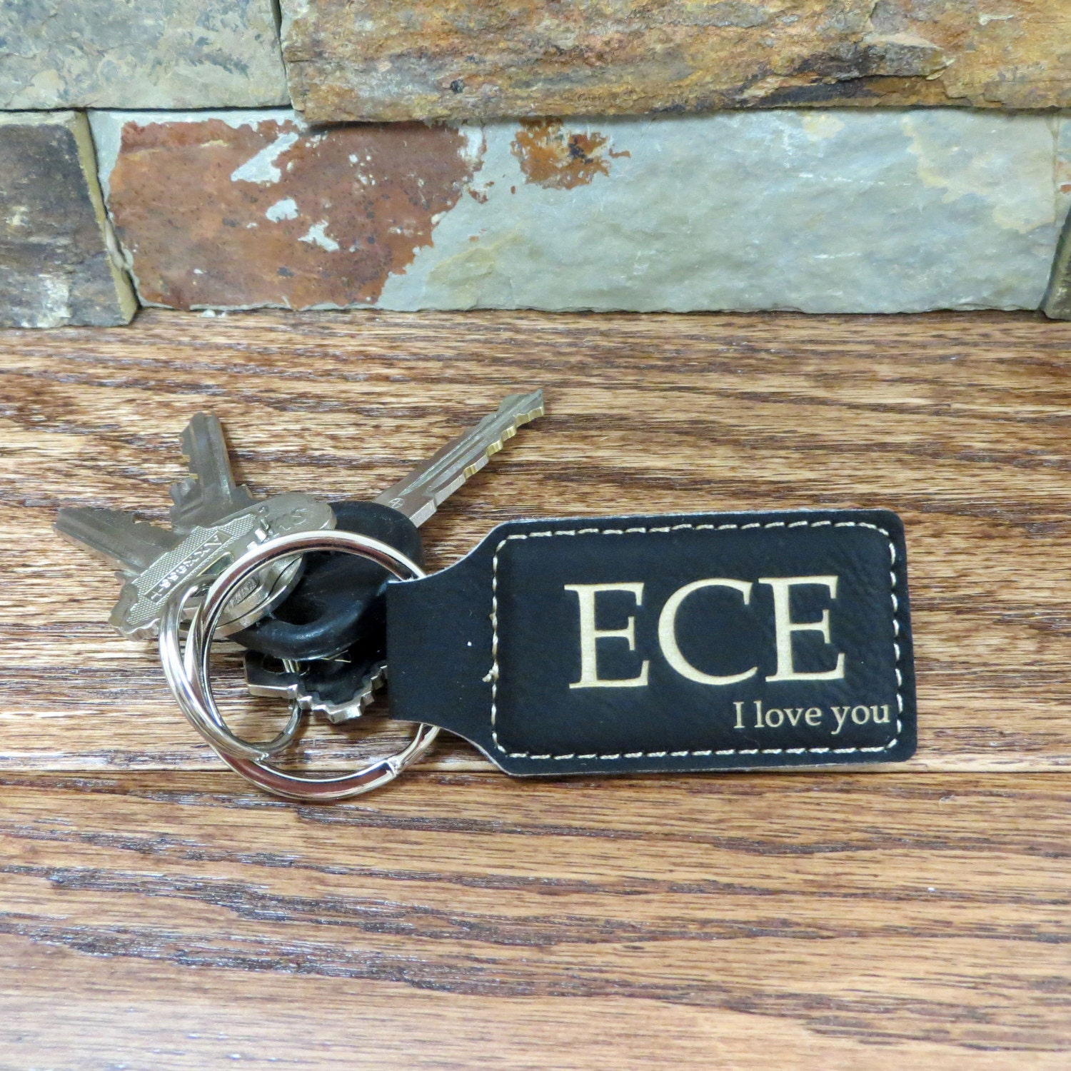 Personalisierte Schlüsselanhänger, Party Geschenke, Gefälligkeiten, Autozubehör, Werbegeschenke, Monogrammiert Schlüsselanhänger von tiposcreations