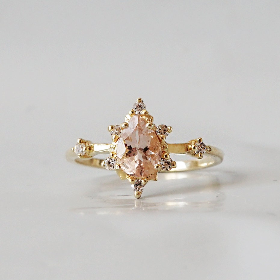 14K Solid Gold Birnen Form Morganit Cluster Ring von tippytaste