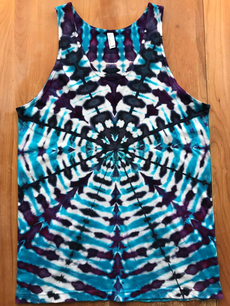 Eis-Krawatte-Farbstoff-Tank-Top Eis-Krawatte-Farbstoff-Tank-Top von tischstiedyes