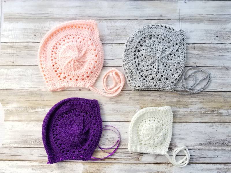 Spielraum. Gehäkelte Retro Mütze. Babymütze Im Retro-Look. Baby Mädchen Baumwolle Retro-stil-Baby-Mütze von tlcrochetknitting