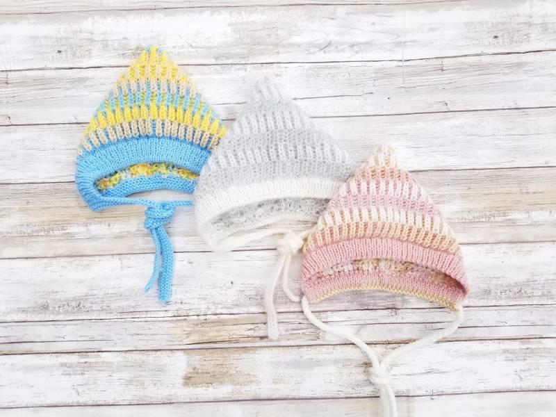 Spielraum.baby Pixie Bonnet. Brioche Baby Mützen. Mütze Aus Merino Wolle. Mohair Mütze. Blaue Rosa Weiß Und Graue von tlcrochetknitting