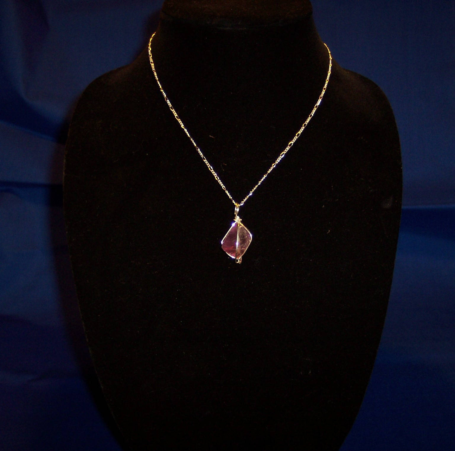 Lila Fluorit in Sterling Silber von tnmjewelrydesigns