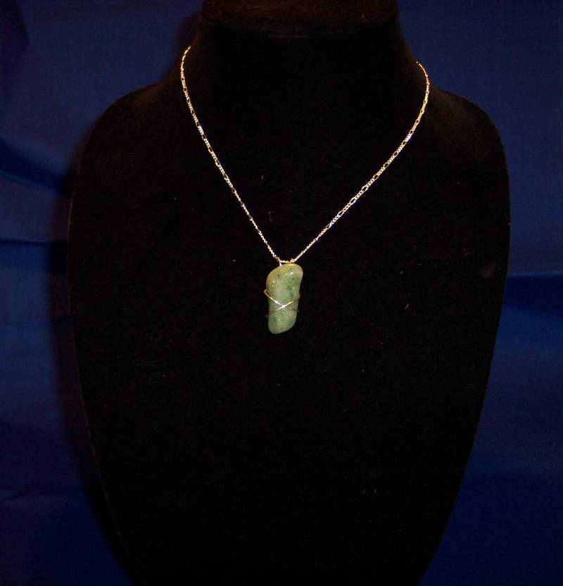 Trommelsteine Aventurin in Sterling Silberanhänger von tnmjewelrydesigns