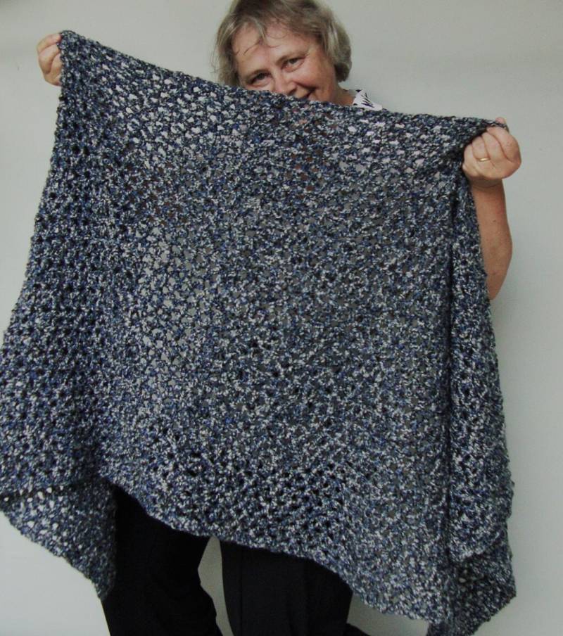 Gehäkelte Blue Moon Schal Wrap Aus Acryl Mischung von toivima