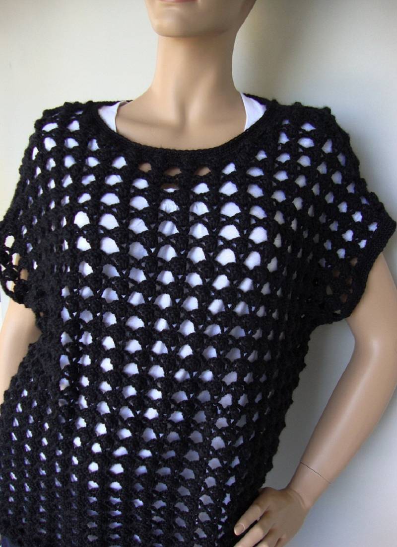 Handgehäkeltes Schwarzes Alpaka Oberteil Offene Maschen | S/M von toivima