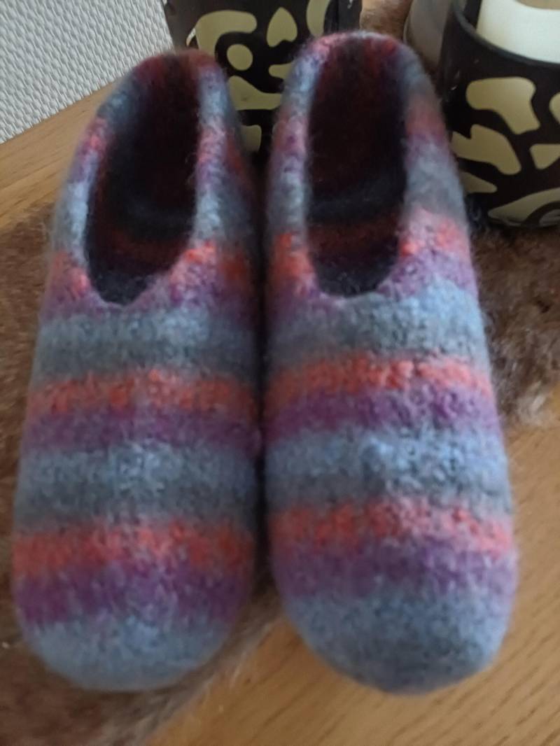 Filzhausschuhe Mehrere Größen Esprit Color Filzschuhe Hausschuhe Gefilzt 100% Wolle Puschen Filz Pantoffeln Filzpantoffeln Filzhausschuhe Mehrere Größen Esprit Color Filzschuhe Hausschuhe Gefilzt 100% Wolle Puschen Filz Pantoffeln Filzpantoffeln von tollewolle03