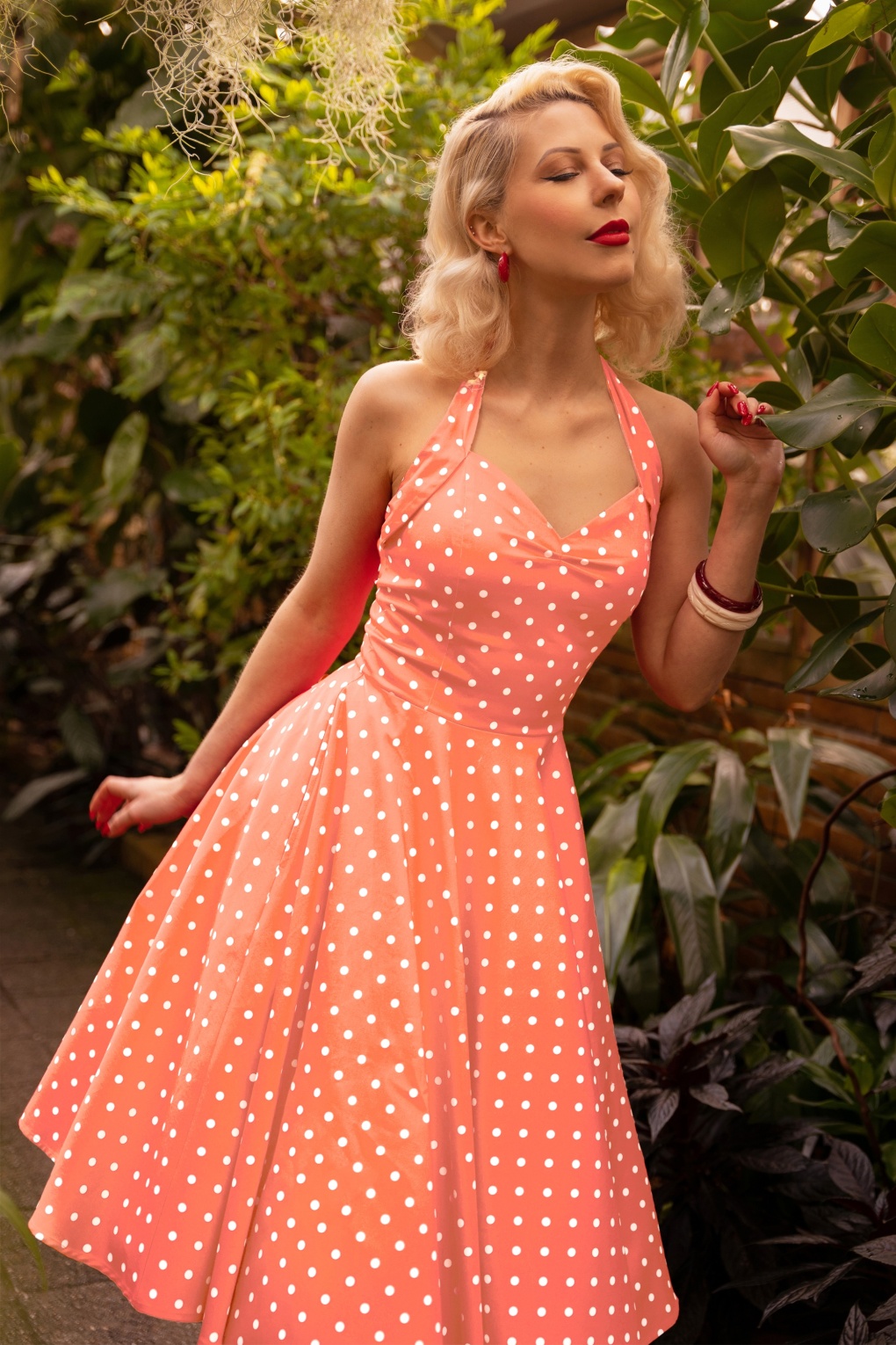 Topvintage exklusiv ~ Bettie Polka Dot Swing Kleid in Orange von topvintage boutique collection