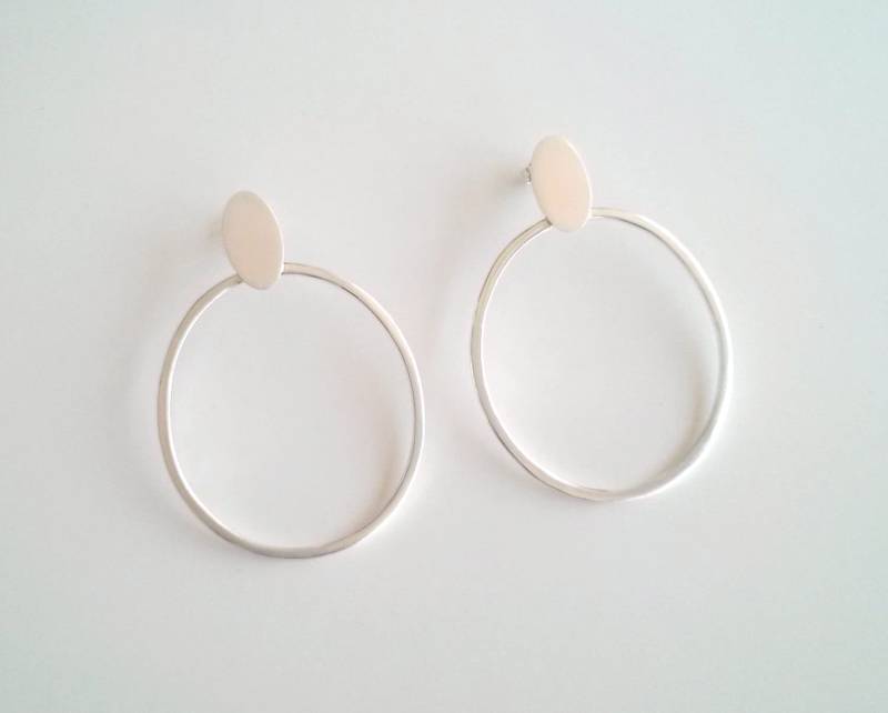 Ovale Creolen Aus Sterlingsilber Boho Schmuck Ovale Creolen Aus Sterlingsilber Boho Schmuck von tothemetal