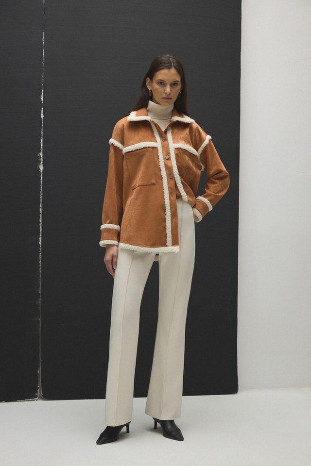 touche prive Hemdbluse DETAILLIERTES WILDLEDERHEMD AUS PLÜSCH von touche prive
