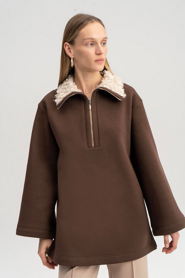 touche prive Kapuzenpullover SWEATSHIRT MIT KUNSTPELZKRAGEN von touche prive