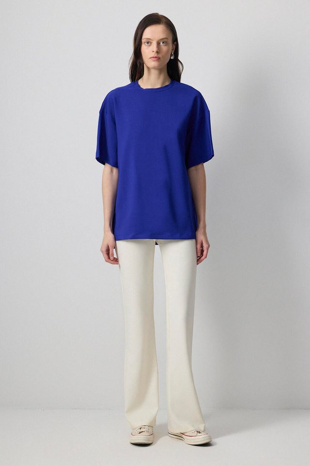 touche prive Longsweatshirt KURZÄRMELIGES CRÊPE-T-SHIRT von touche prive