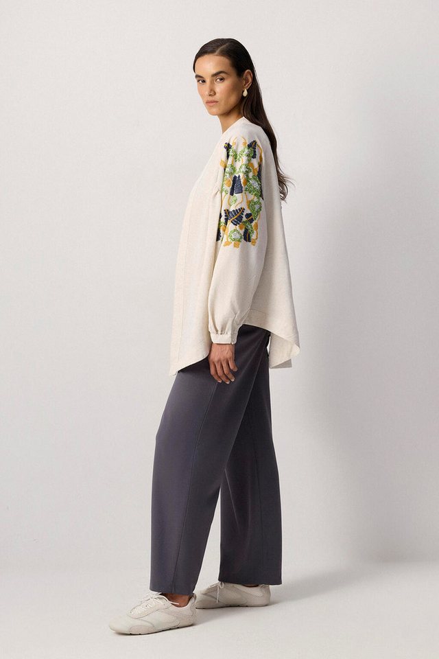 touche prive Maxikleid KIMONO AUS LEINENSTRUKTUR MIT STICKEREI von touche prive