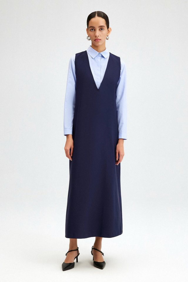 touche prive Maxikleid KLEID AUS KREPP MIT V-AUSSCHNITT von touche prive