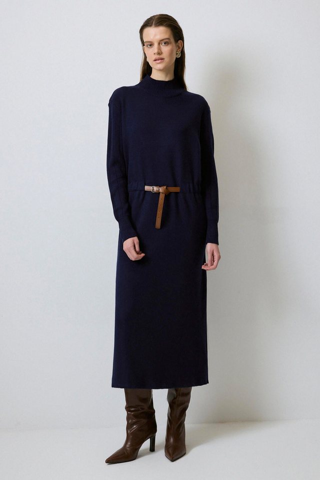 touche prive Maxikleid STRICKKLEID MIT TAILLE UND GÜRTEL von touche prive