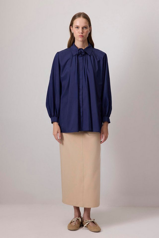 touche prive Rugbyshirt HEMD AUS 100 % BAUMWOLLE MIT ROSENDETAILS von touche prive