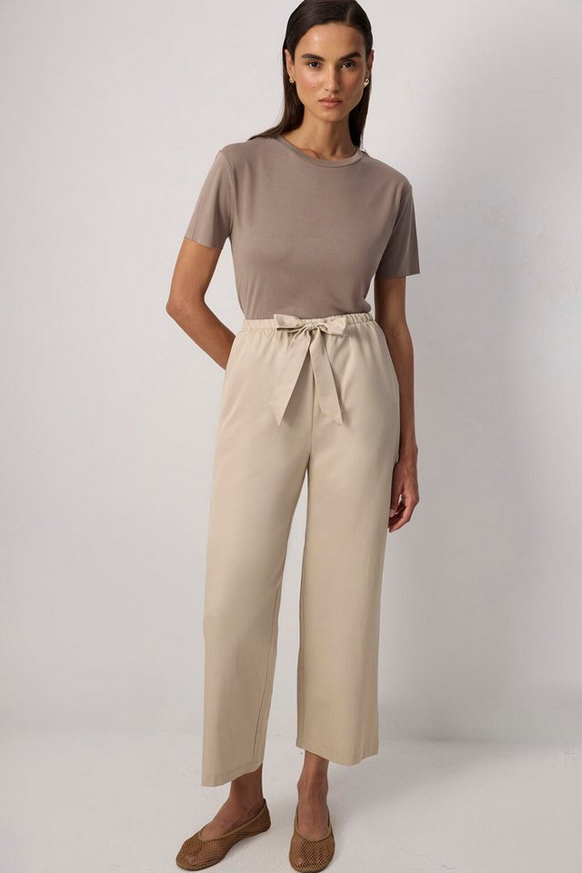 touche prive Stoffhose HOSE MIT ELASTISCHEM BUND UND WEITEM BEIN von touche prive