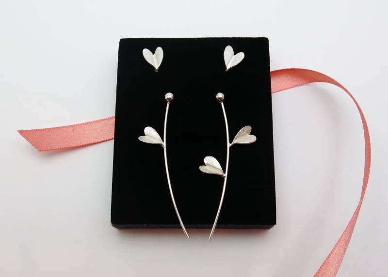 Love Leaves Ohrringe, Massives Silber, Handgefertigt, 3-In-1, Austauschbar, Lang Und Asymmetrisch, About Collection Love Leaves Ohrringe, Massives Silber, Handgefertigt, 3-In-1, Austauschbar, Lang Und Asymmetrisch, About Collection von touratour