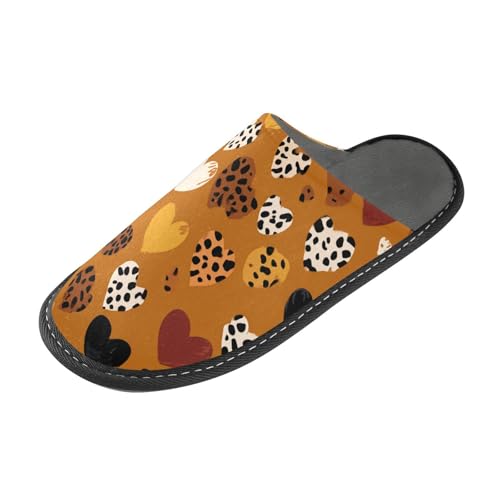 tplaotee Braun Leopardenmuster Herz Damen Slipper Hausschuhe für Frauen Indoor mit Memory-Schaum für Haus, Schlafzimmer von tplaotee