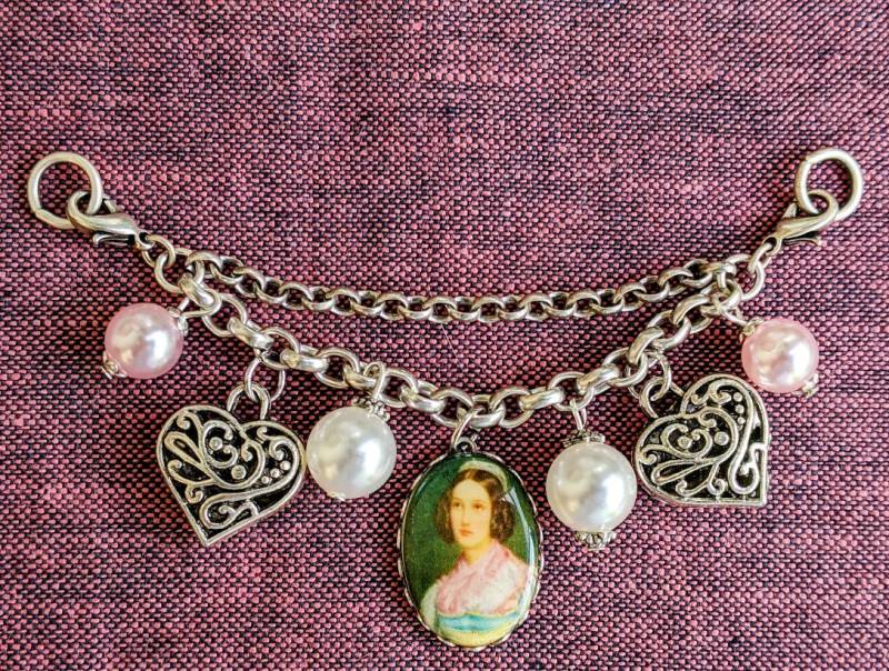 Charivari Dirndlkette 12 cm Portrait Münchnerin Altsilber Dirndlschmuck von trachtenleni