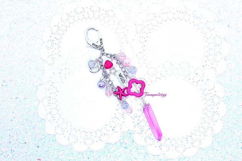 Aura Pink Crystal Anhänger Planer, Geldbörse, Auto-Accessoire Aura Pink Crystal Anhänger Planer, Geldbörse, Auto-Accessoire von tranquilityy