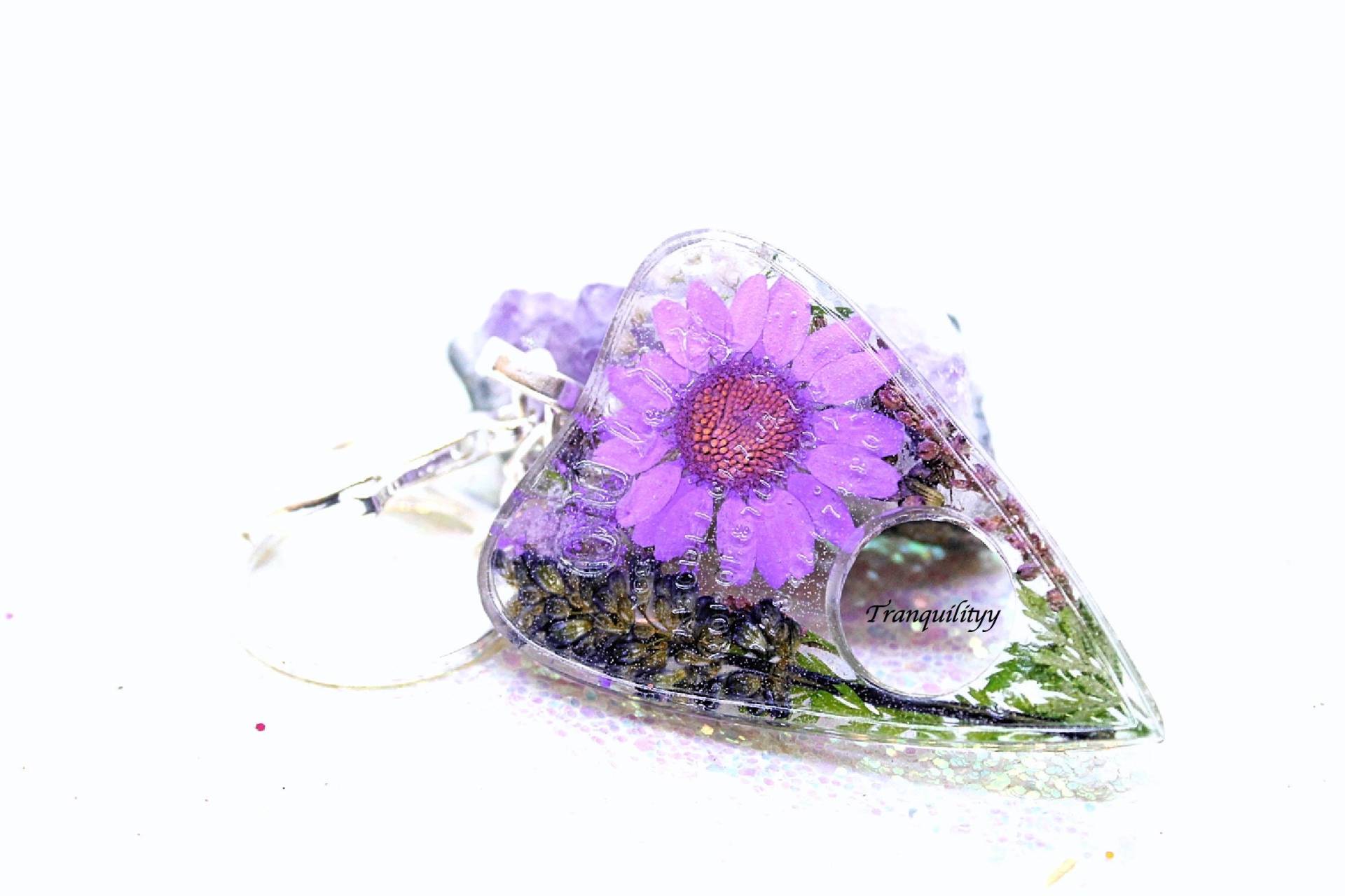 Blumige Ouija Planchette Anhänger Lila Resin Spirit Board Anhänger von tranquilityy