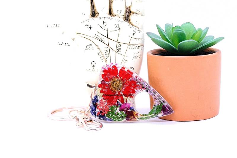 Rote Margerite Blumen Ouija Planchette Schlüsselanhänger Boho Spirit Board Anhänger von tranquilityy