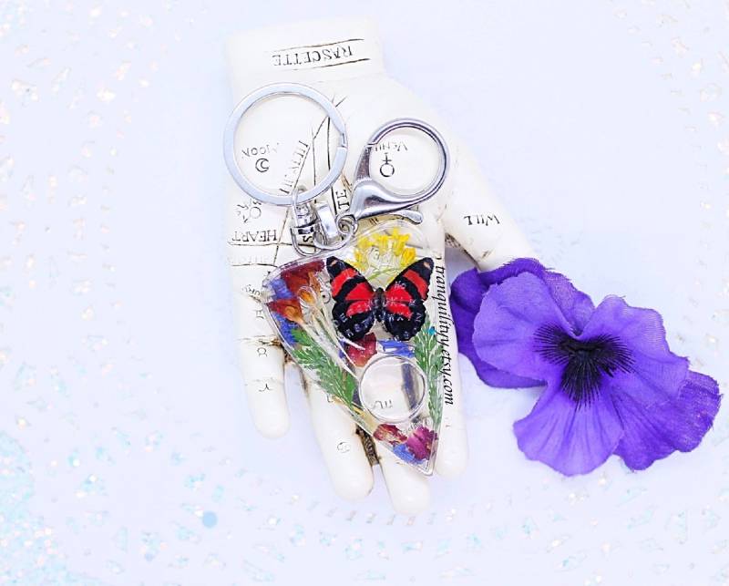 Schmetterling Ouija Planchette Anhänger Harz Getrocknete Blumen Geisterbrett von tranquilityy