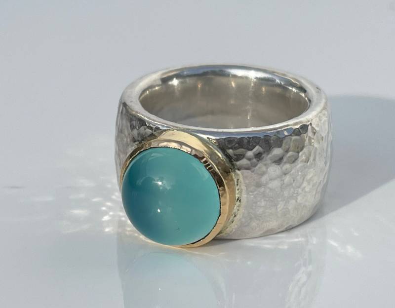 Chalcedon | Gr.54, 5 in 750 Er Gold Gefasst U. Massiver Silberring | 25G Gehämmert Unikat von traumring