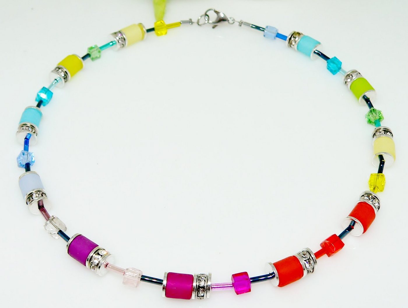 traumschmuck Collier 520h Collier Würfel Glas Regenbogen mehrfarbig Walzen Polaris Strass (Geschenk, Muttertag, Weihnachten, Geburtstag, Valentinstag, inkl Schmuckbox), Made in Germany von traumschmuck