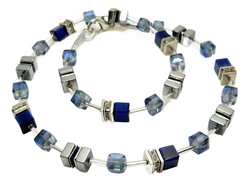 traumschmuck Collier 536c Collier Cube Würfel nachtblau dunkelblau Kristallglas Strass (inkl Schmuckbox), handgefertigt, Made in Germany von traumschmuck