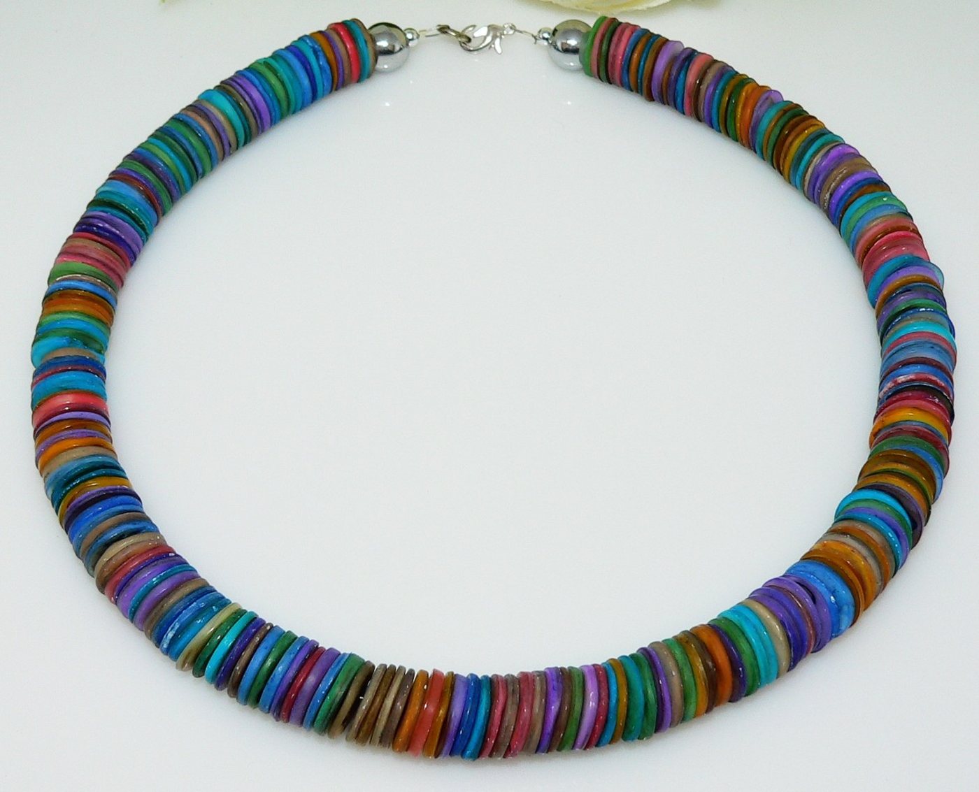 traumschmuck Collier 195a Halskette Muschelkette 12/13mmØ Mehrfarbig multicolor bunt (Geschenk, Muttertag, Weihnachten, Geburtstag, Valentinstag), handgefertigt von traumschmuck