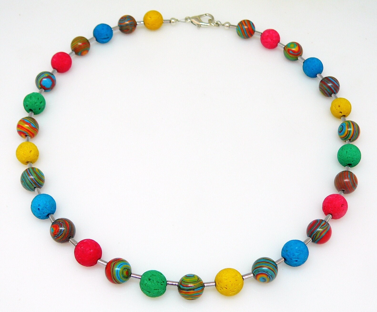 Halskette, Kette, Collier, Necklace, Perlen, Malachit, Multicolor, Mehrfarbig, Lava, Rot, Türkis, Gelb, Grün Halskette, Kette, Collier, Necklace, Perlen, Malachit, Multicolor, Mehrfarbig, Lava, Rot, Türkis, Gelb, Grün von traumschmuckshop