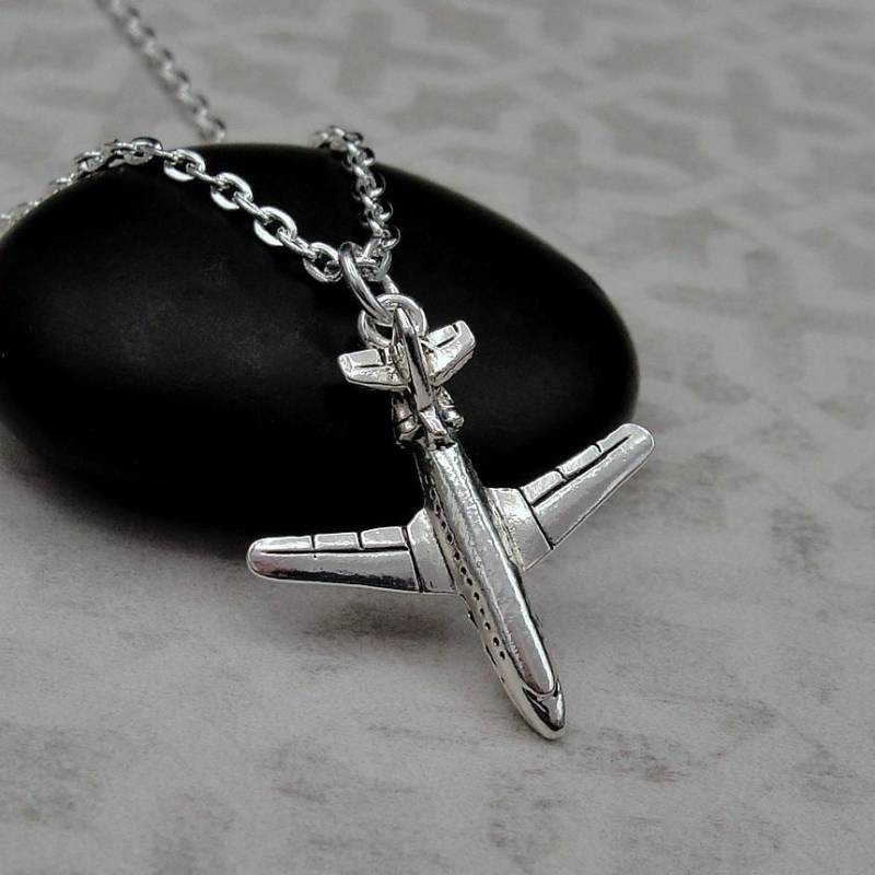 Silber Flugzeug Halskette, Jet 3D Anhänger, Pilot Flugbegleiter Geschenk, Boing 747 Anhänger von treasuredcharms