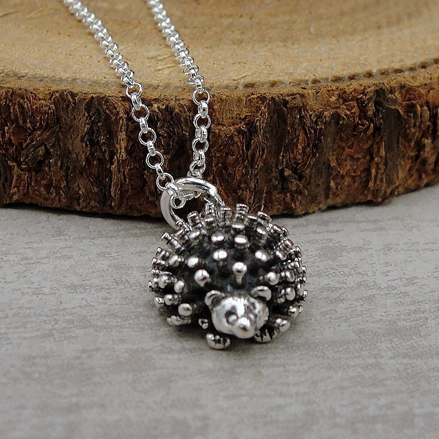 Igel Halskette, Sterling Silber 3D Charme Auf Einer Kabel Kette, Stachelschwein Geschenk, Schmuck von treasuredcharms