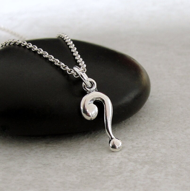Kleine Fragezeichen Halskette, Sterling Silber Anhänger, Satzzeichen Charme Grammatik Charme, Englisch Lehrer Geschenk Schmuck von treasuredcharms
