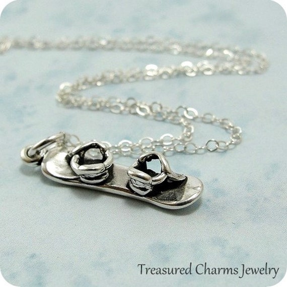 Snowboard Halskette, Sterling Silber Anhänger An Einer Silbernen Kabelkette von treasuredcharms