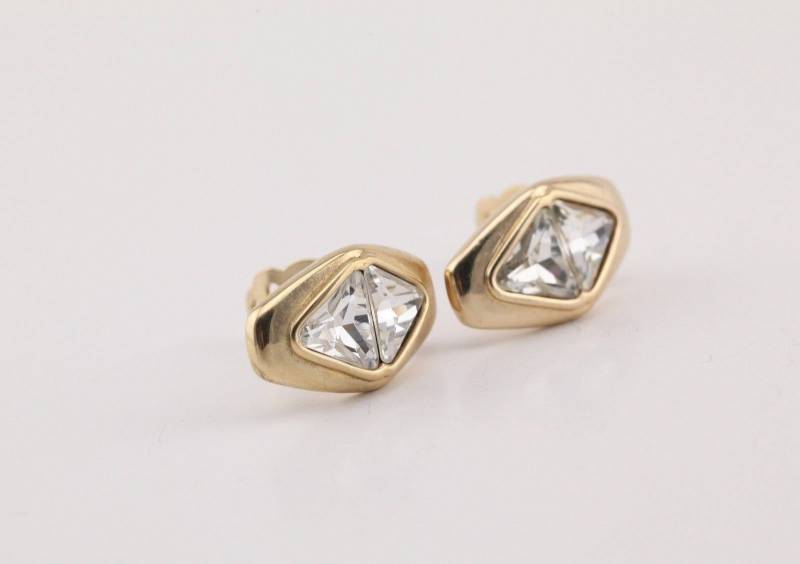 Vintage Designer S.a.l. Swarovski Doppel Dreieck Gold Ton Ohrclips Vintage Designer S.a.l. Swarovski Doppel Dreieck Gold Ton Ohrclips von treasureflow