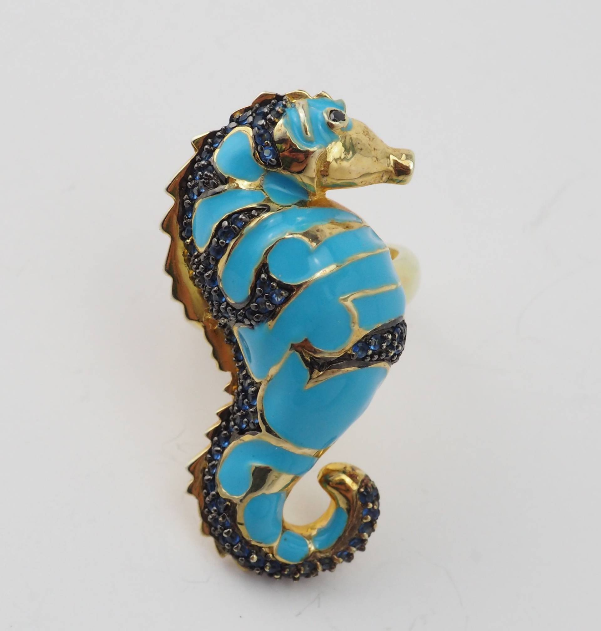 Vintage Sea Life Blaue Emaille Besetzte Kristalle Goldton Figural Seepferdchen Statement Ring Vintage Sea Life Blaue Emaille Besetzte Kristalle Goldton Figural Seepferdchen Statement Ring von treasureflow