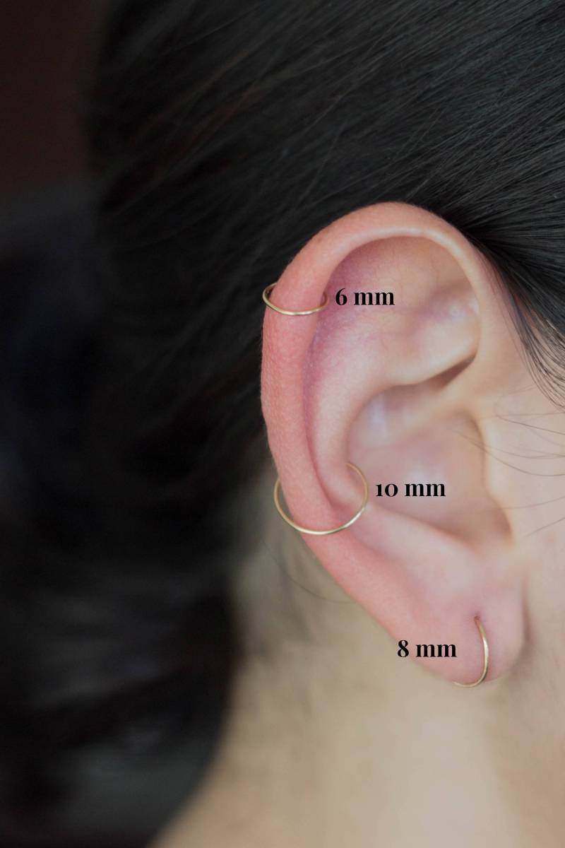 Gold Knorpel Hoop, Hoop Ohrring Gold, Kleine Creolen, Helix Ring, 14K Gelbgold Fill, Piercing Schmuck, Geschenk Für Frauen, Sie Gold Knorpel Hoop, Hoop Ohrring Gold, Kleine Creolen, Helix Ring, 14K Gelbgold Fill, Piercing Schmuck, Geschenk Für Frauen, Sie von treasureimports